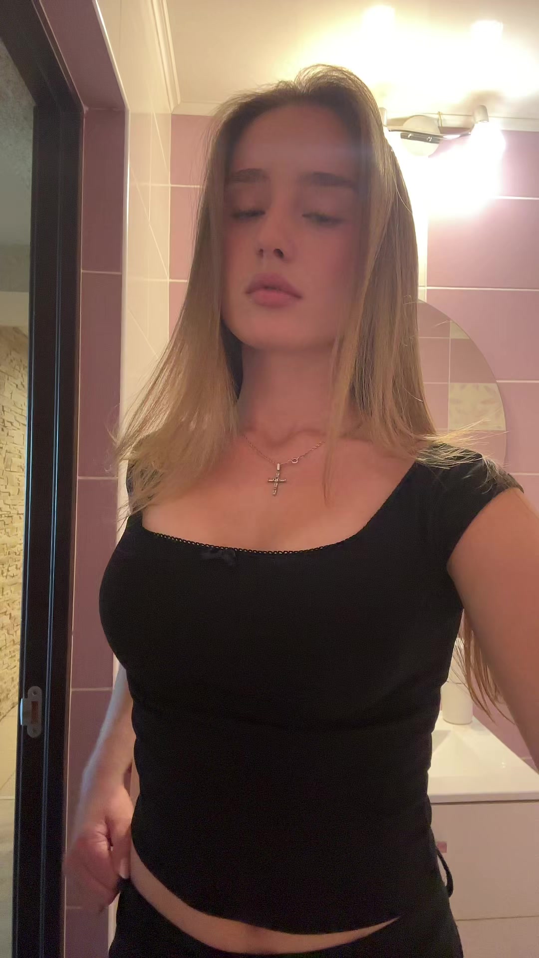 @user34647846158