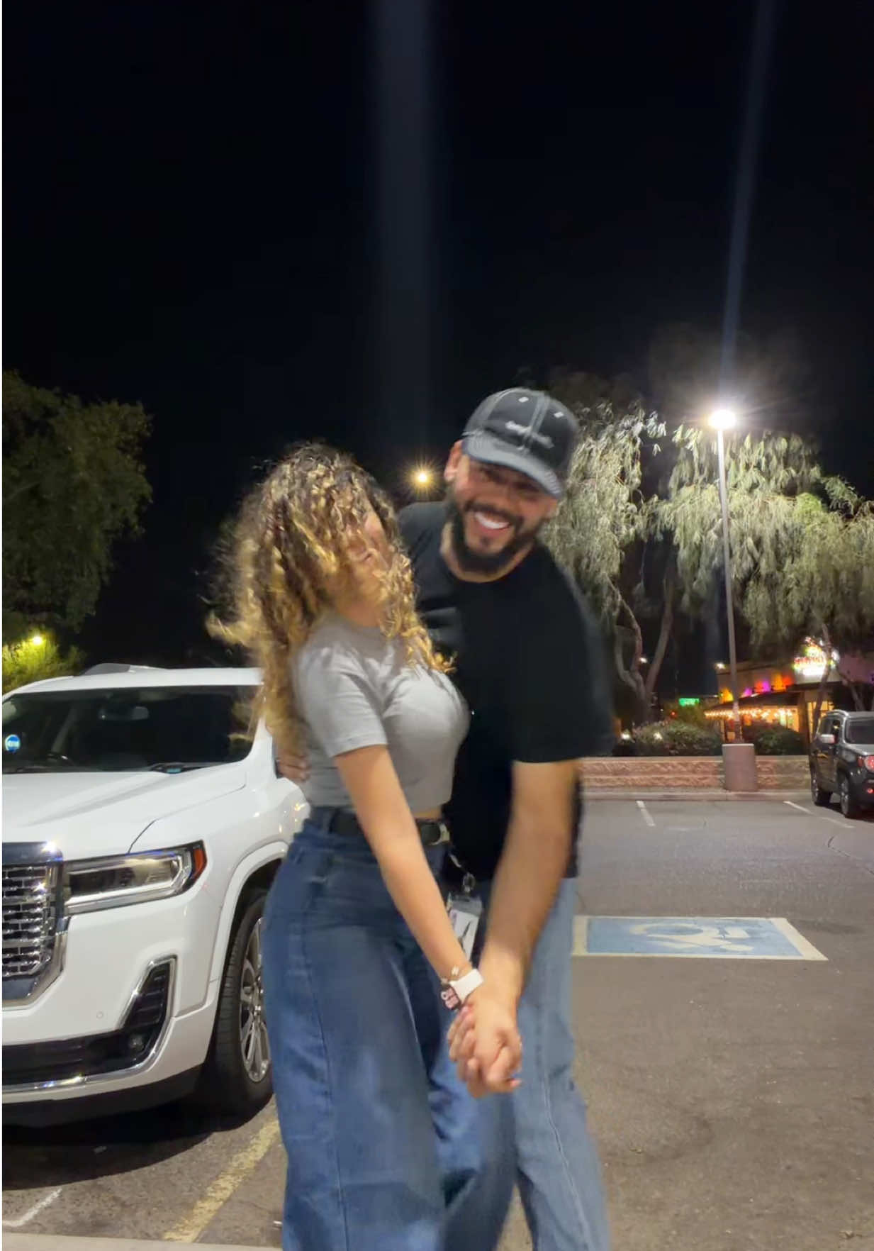 @V I V I K I N