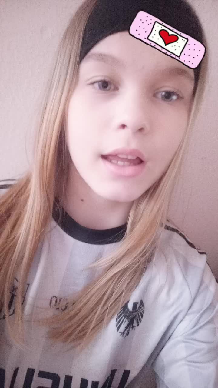 @лера