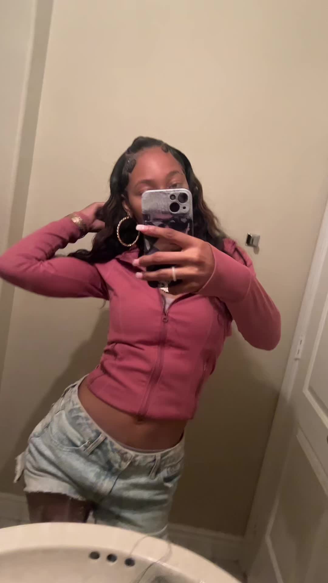 @Liyah🎀