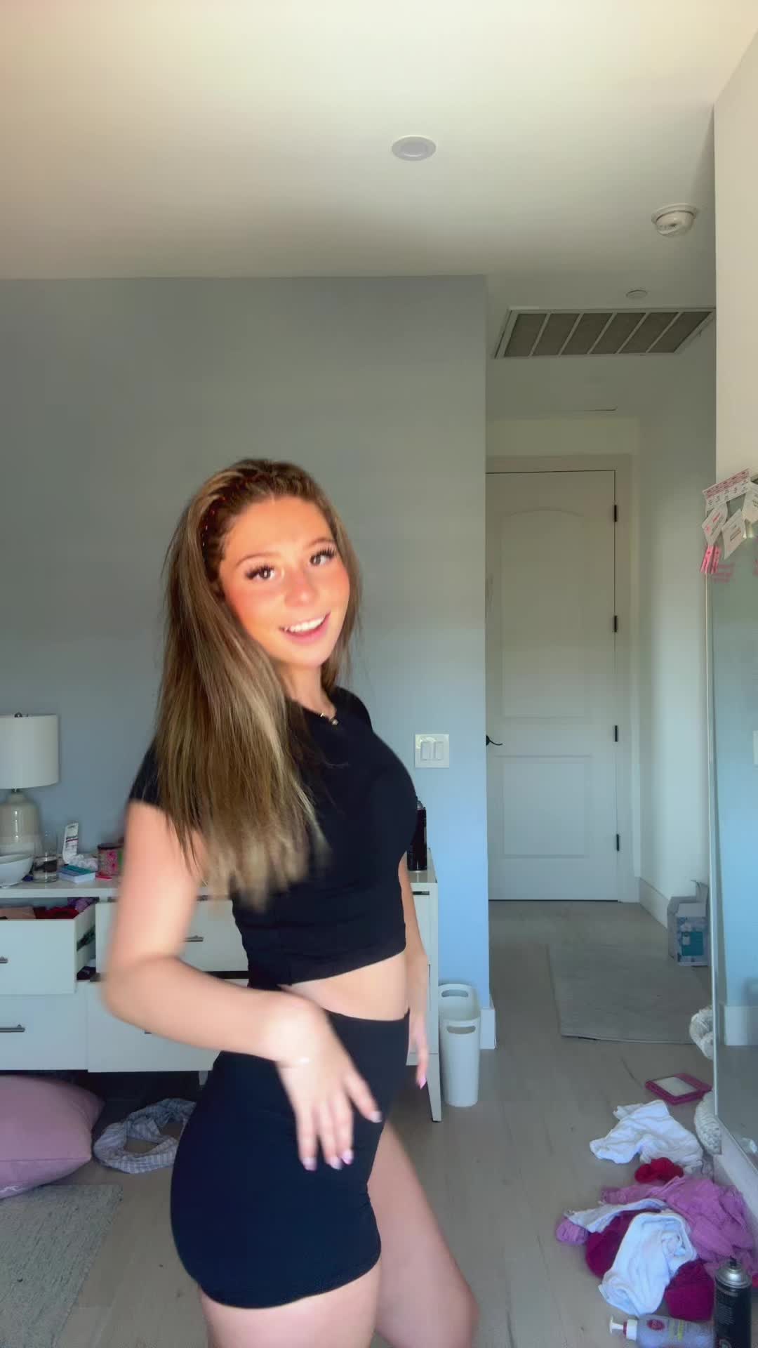 @ava estrada💐