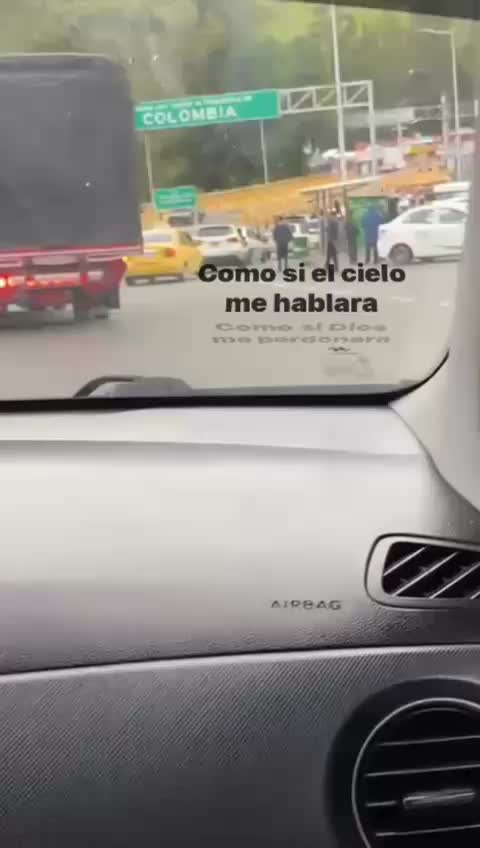 @Ariana García