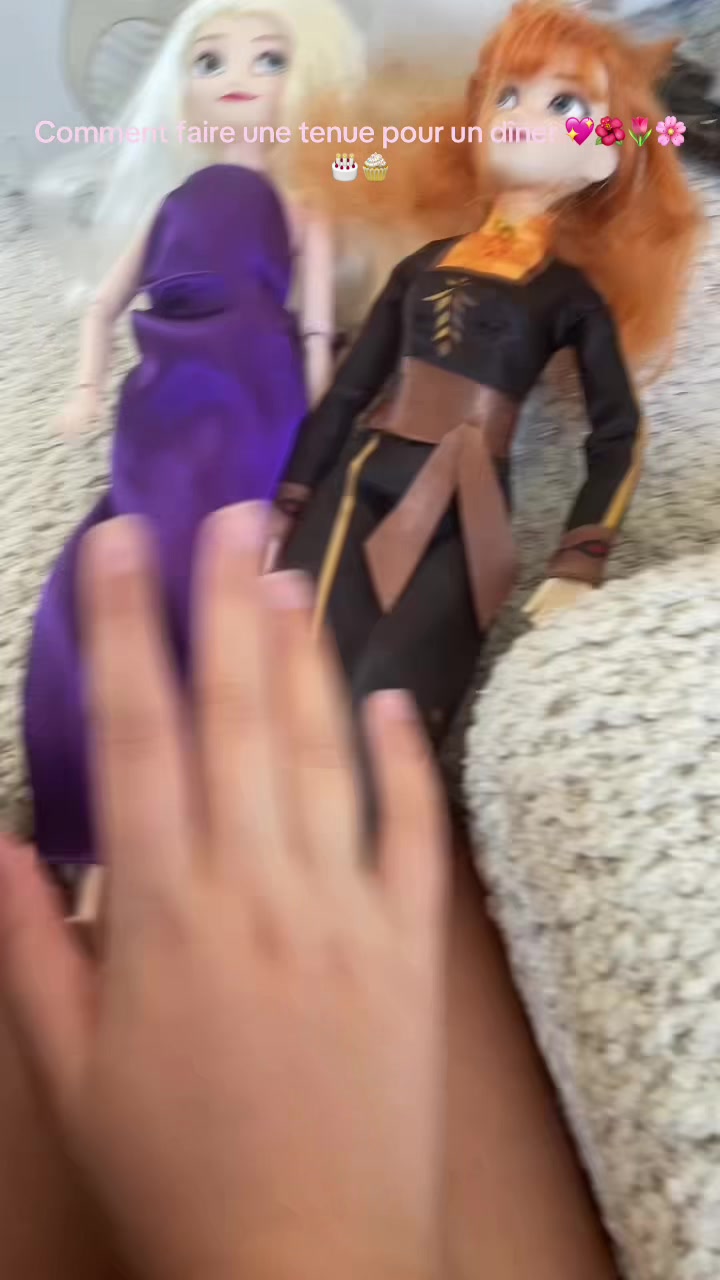 @Victoria 💜💜🐱