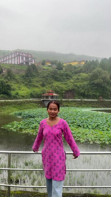 @सिर्जु ठकुरि💐