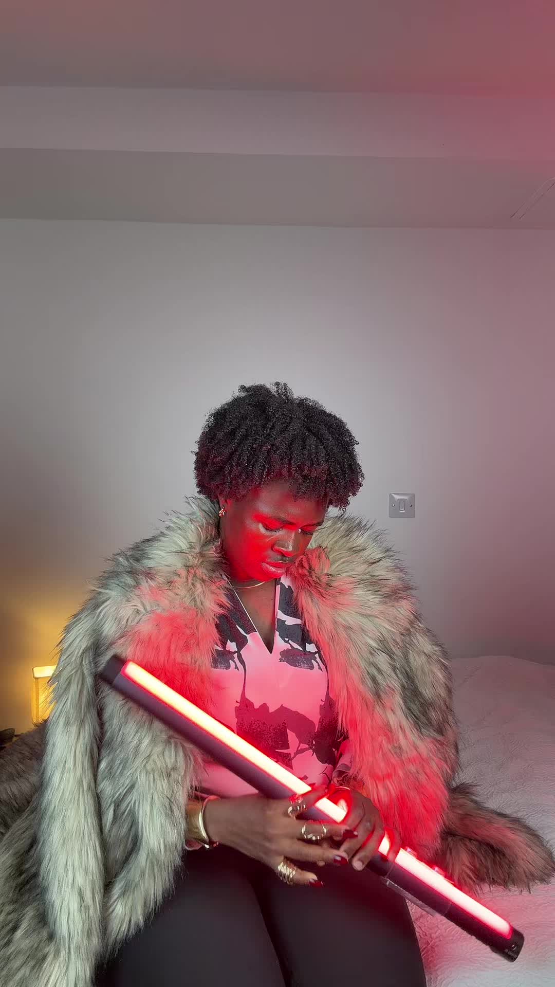 @Naana April