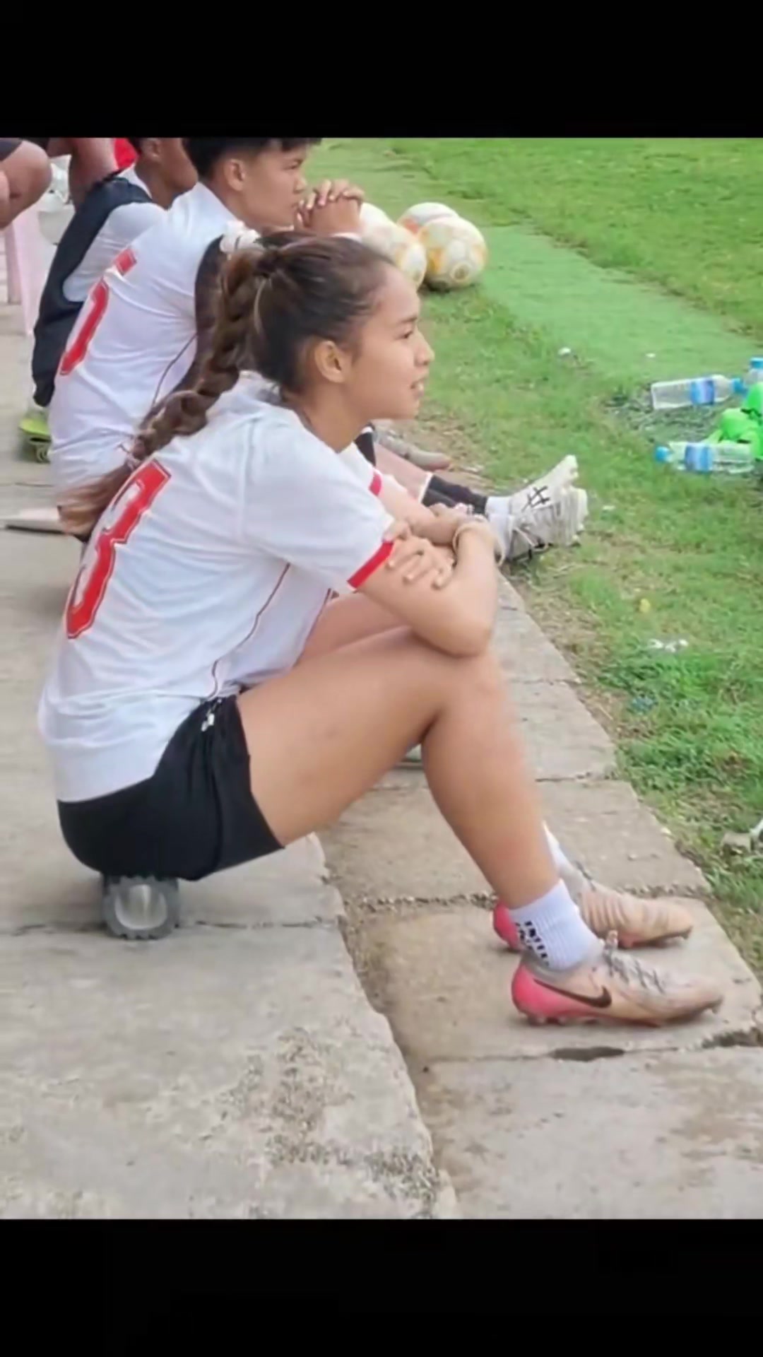 @May Htet Lu ✅️