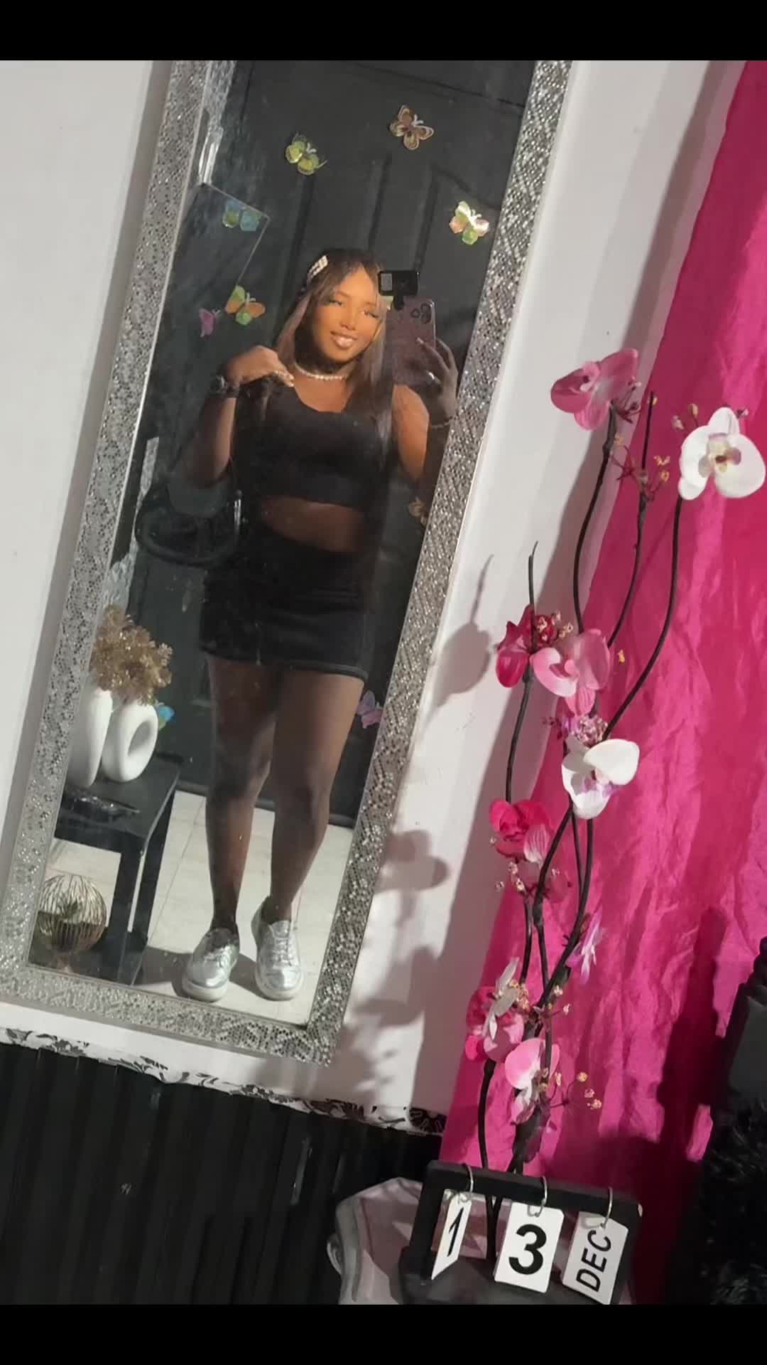 @️