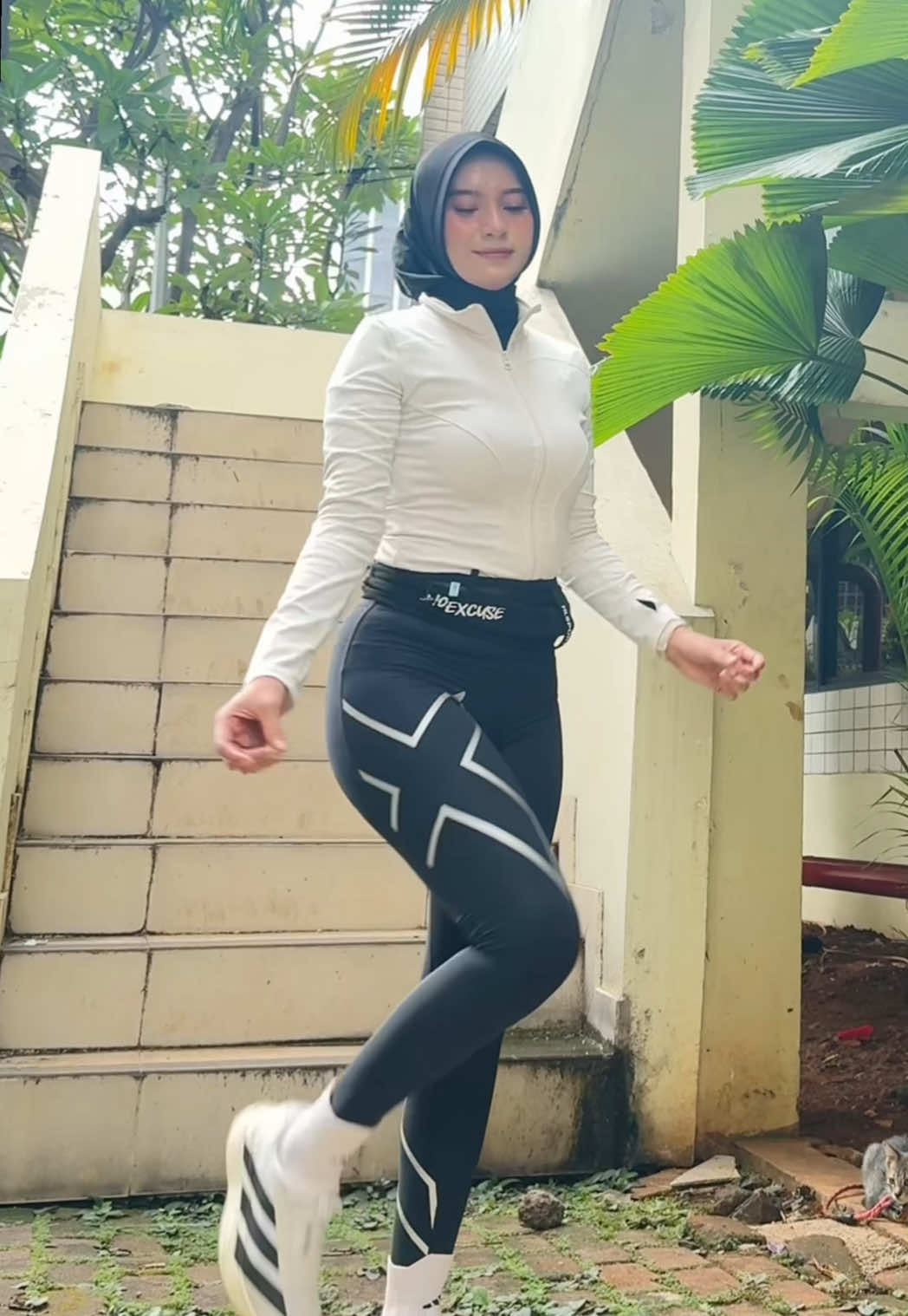 @weninurcahyaaᥫ᭡