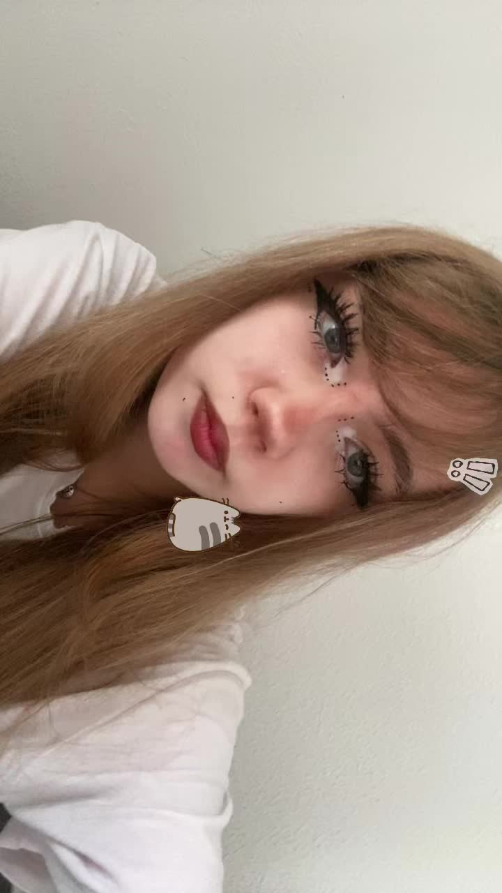 @FEMBOY GOONER ﾒ𝟶