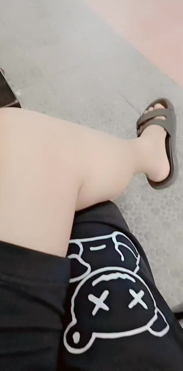 @亗♛𝓟𝓮𝓽𝓲𝓽 𝓟𝓻𝓲𝓷𝓬𝓮 亗♛