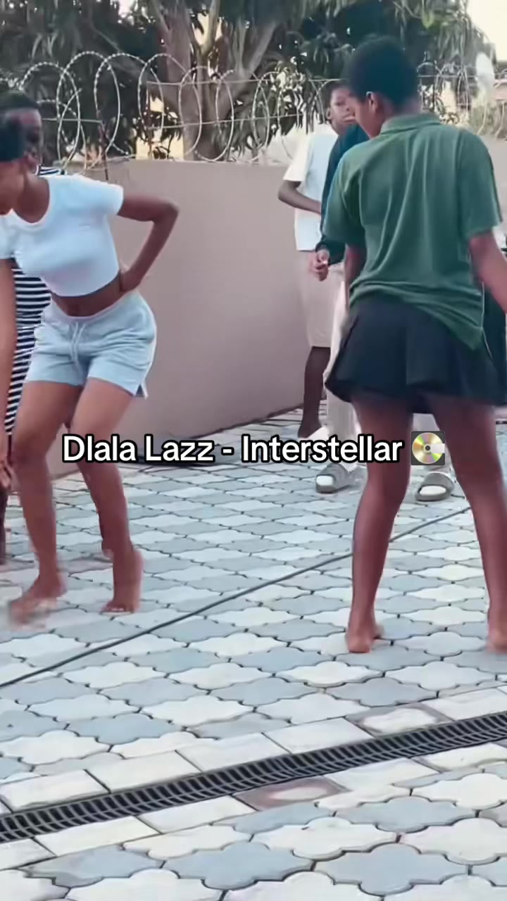 @Dlala Lazz