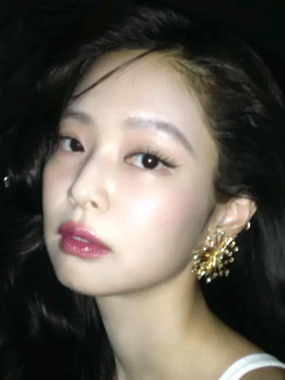 @chus&eacute;🐰🐿️