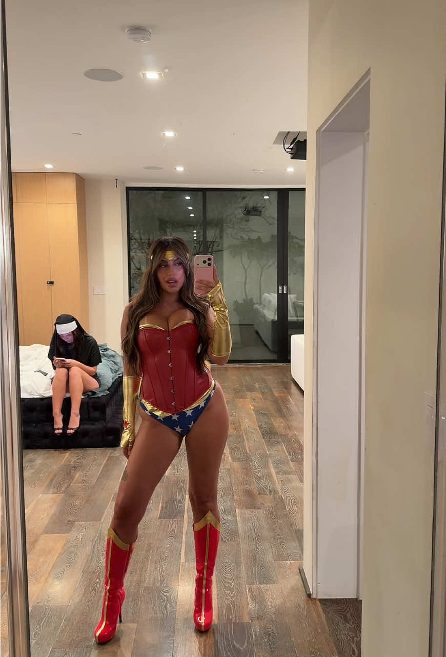 @Claudia Tihan
