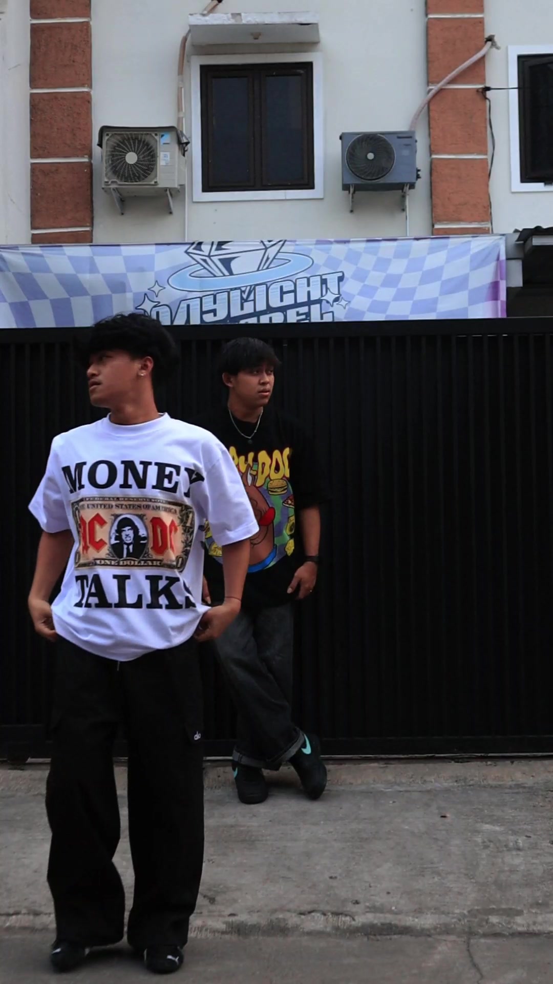 @Daylight Apparel