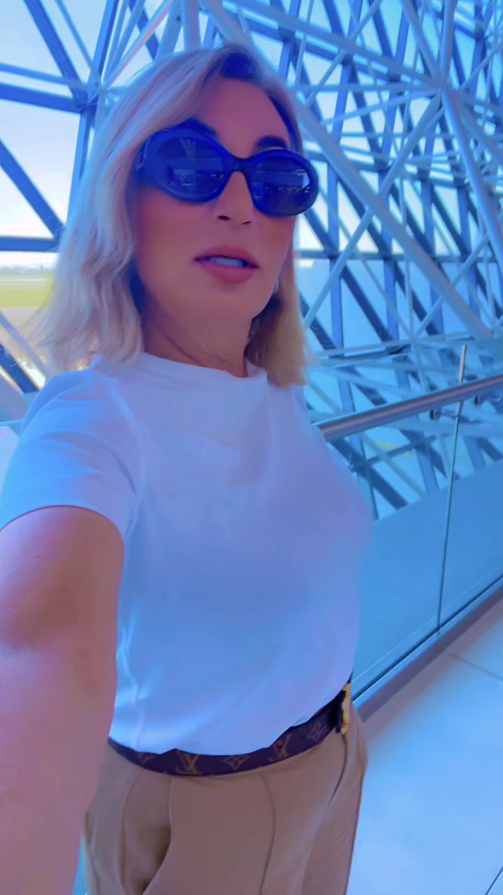 @badgirll