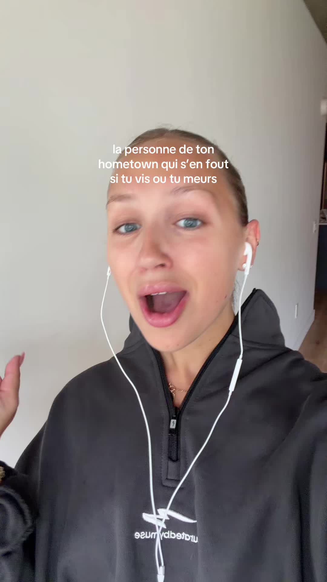 @Celin