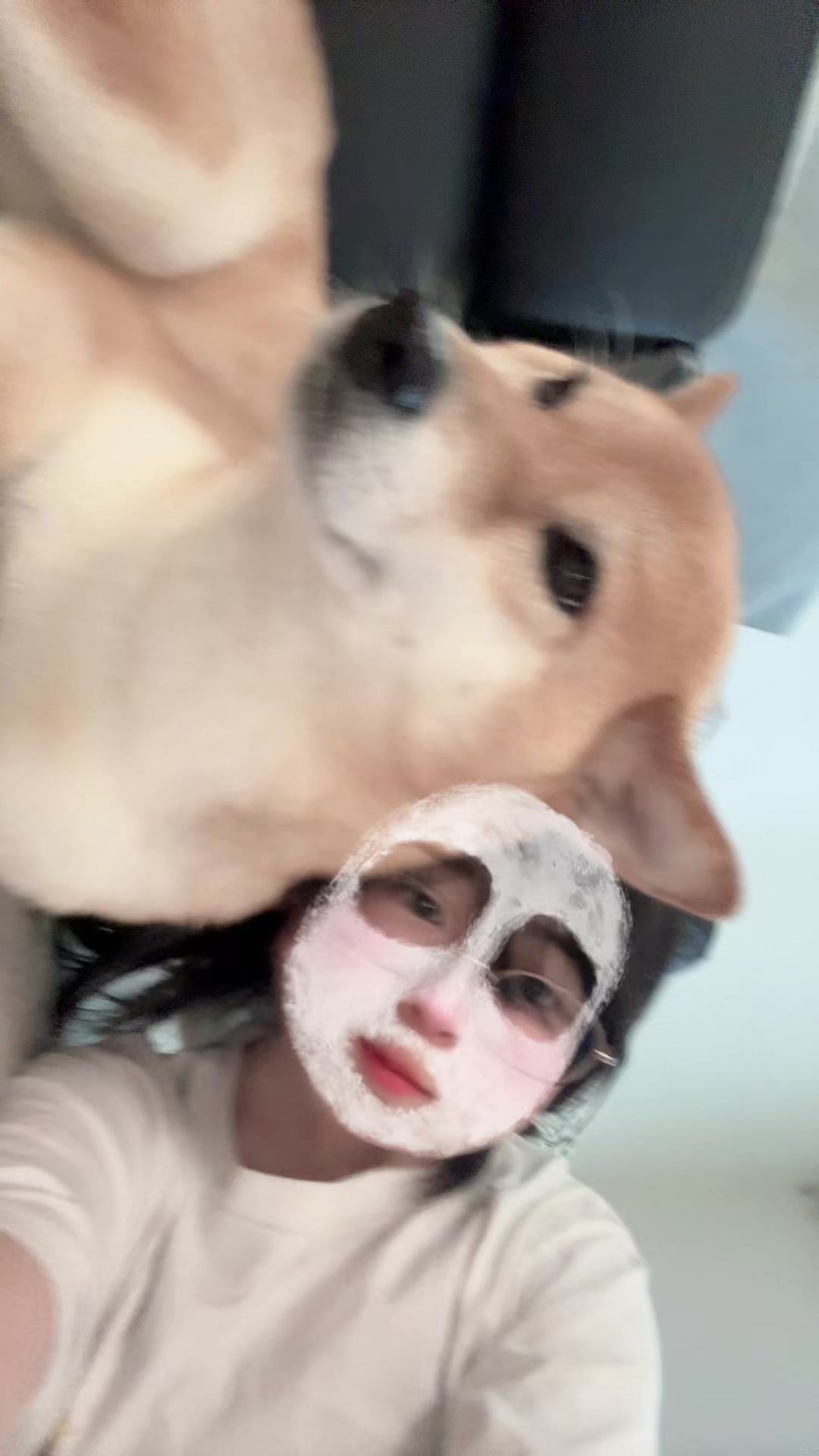 @しおん