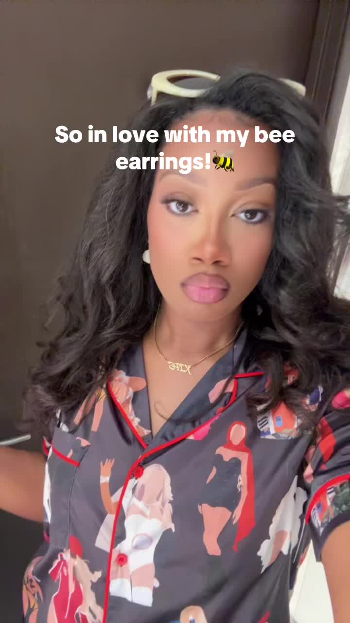 @ShamauriReniece🐝