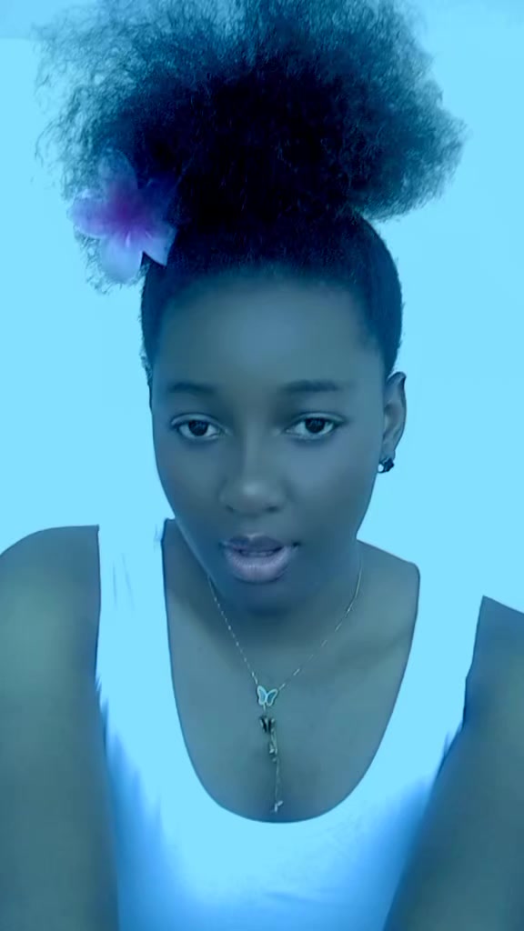 @🦋Deborah 🦋💜