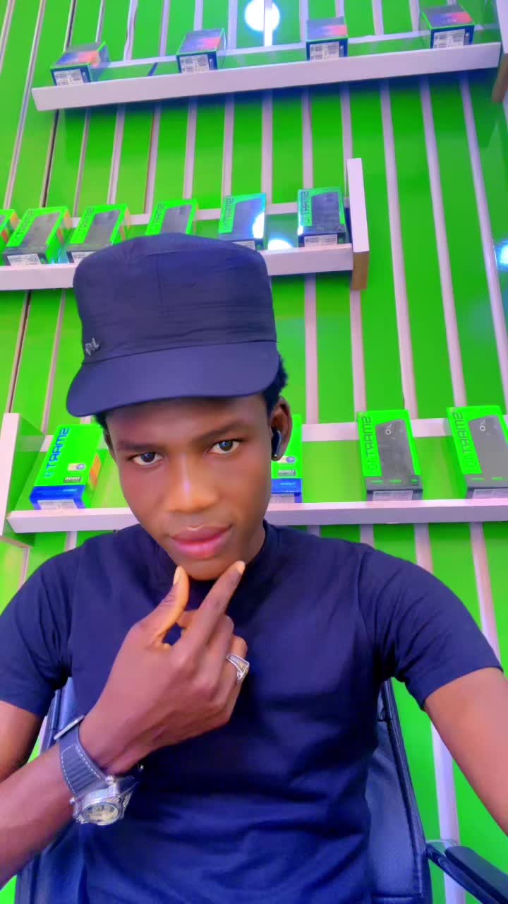 @REAL HAMSON🕺😇