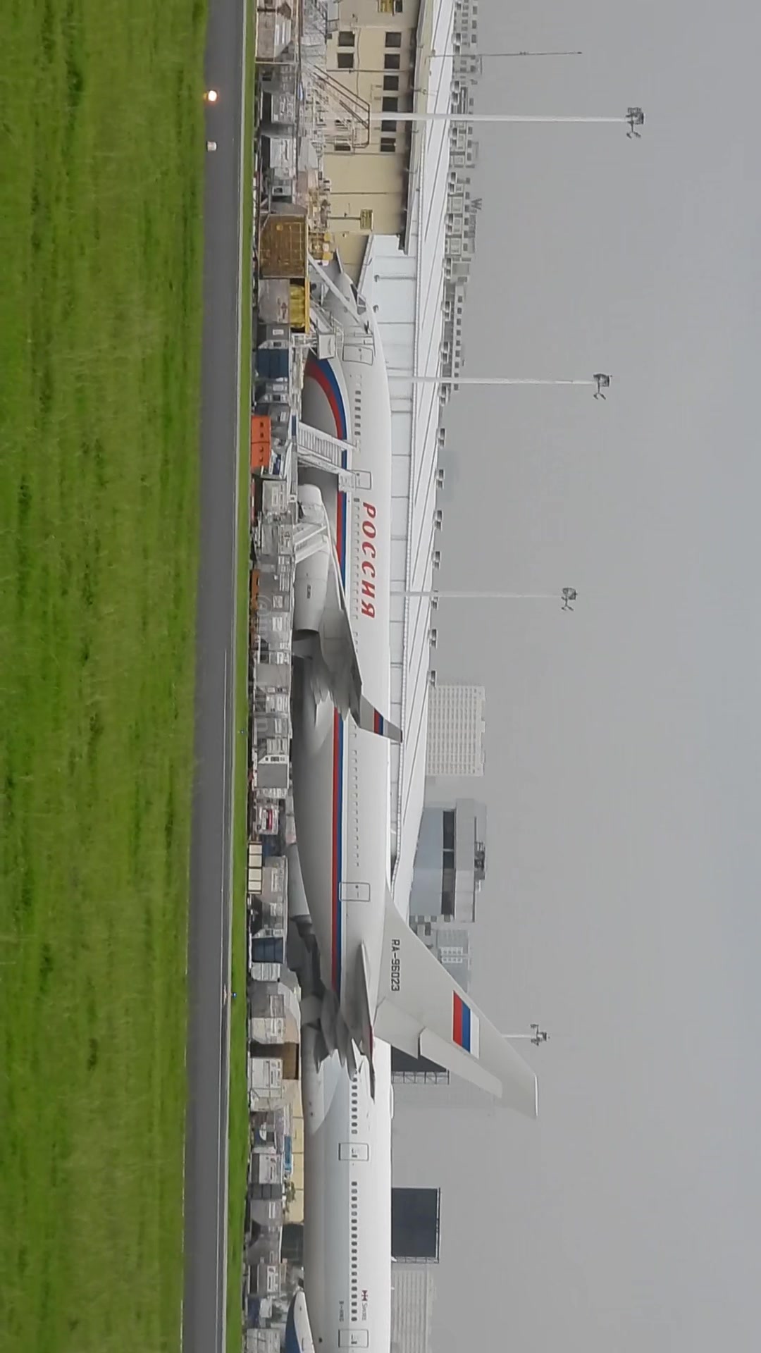@julio ✈︎