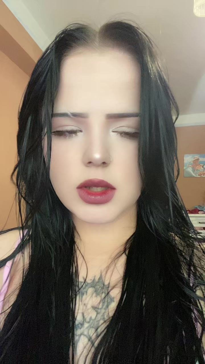 @Маленька
