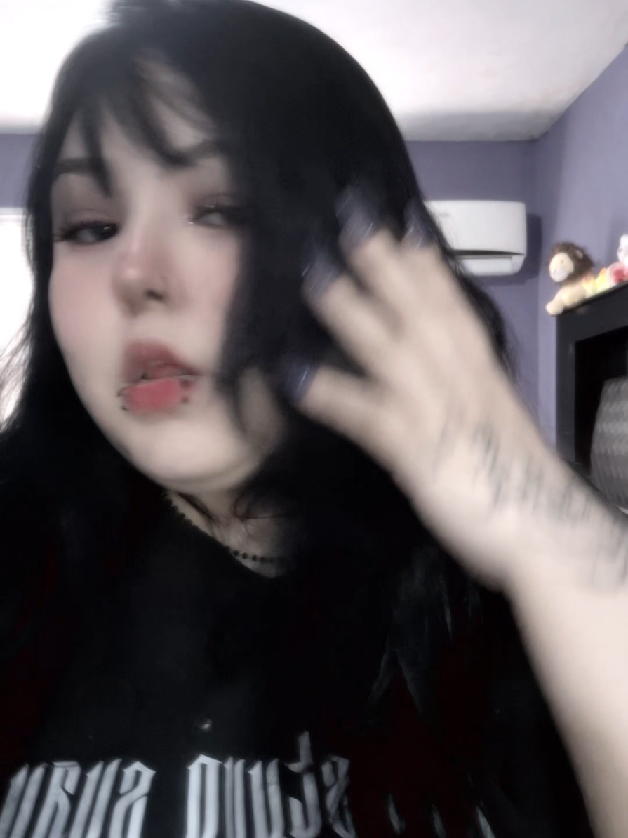 @Alanis Castro