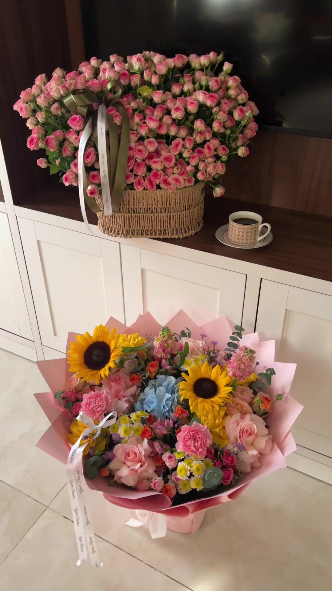 @LYORA FLOWERS | ليورا