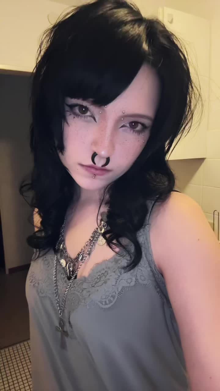 @Ľ:S🐾