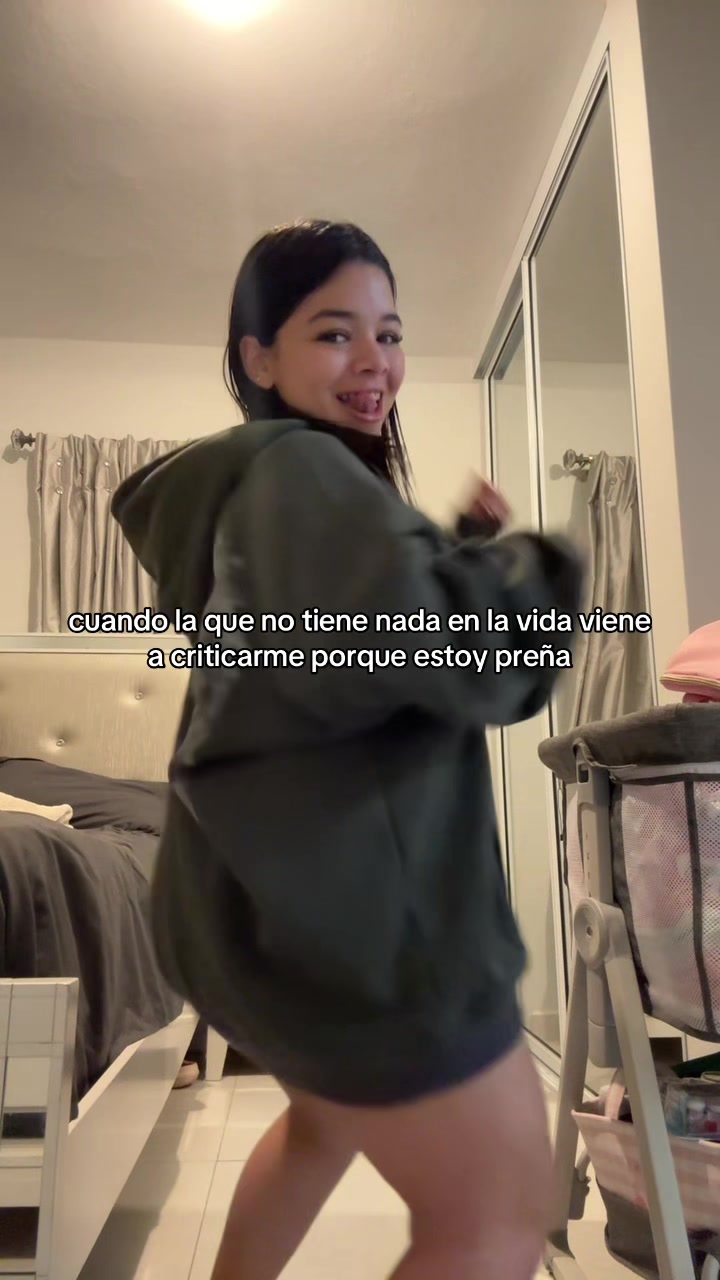 @danieliz