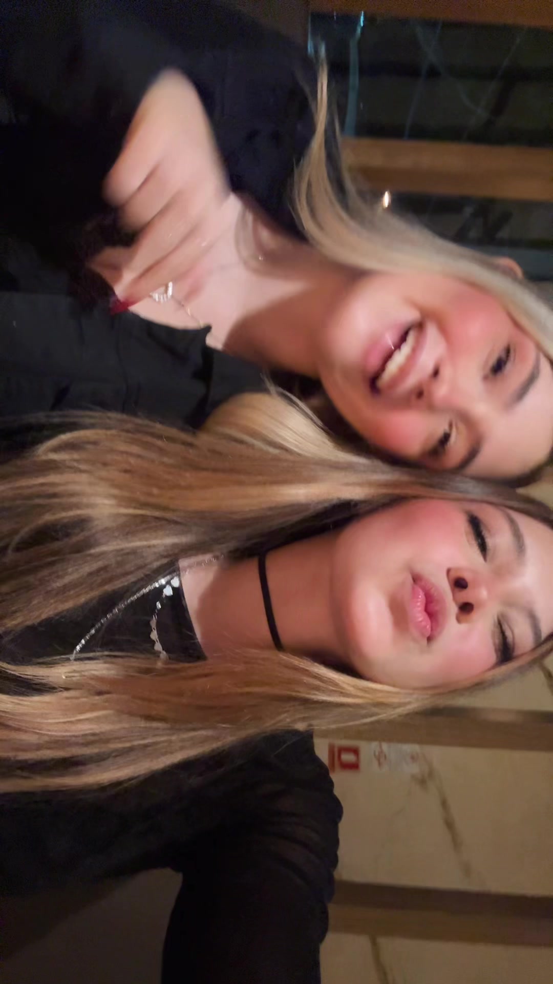 @jujuamancio