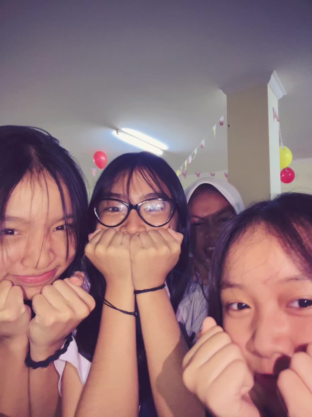 @abcdefghijustfriend