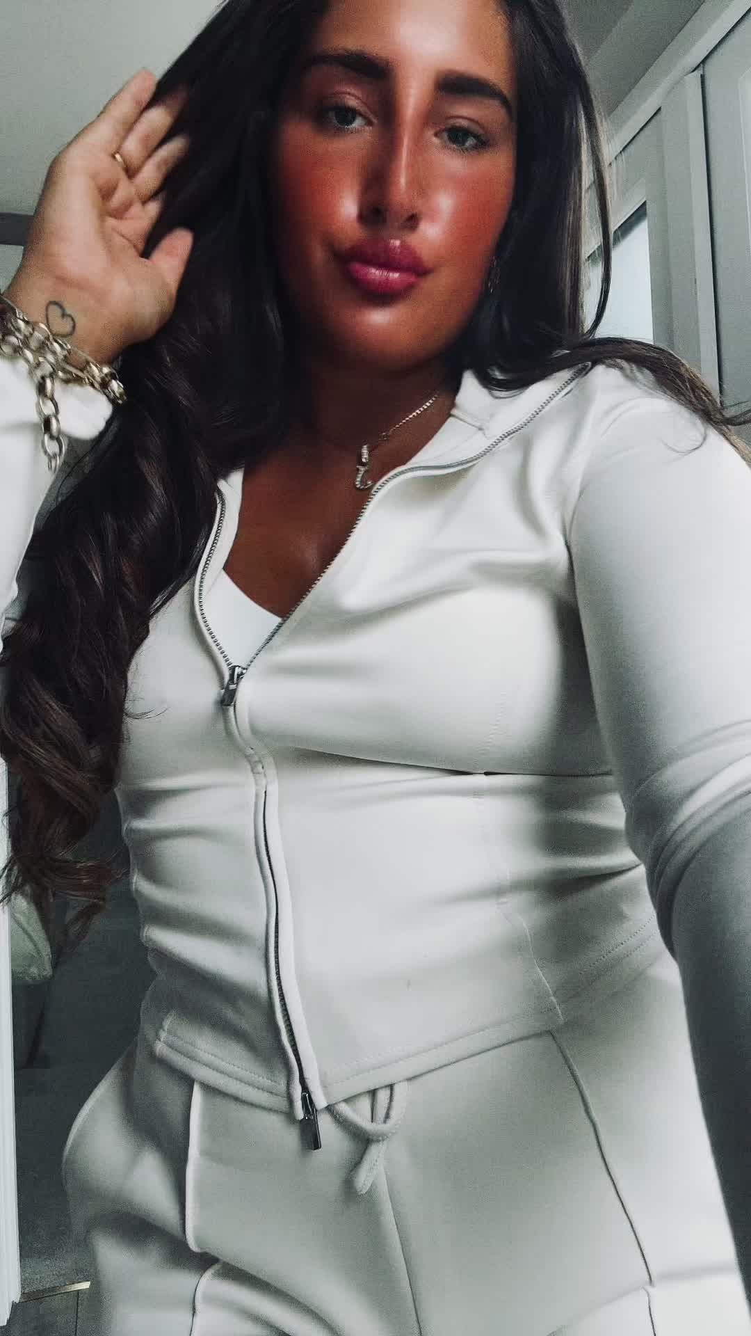 @jess_xx🍒