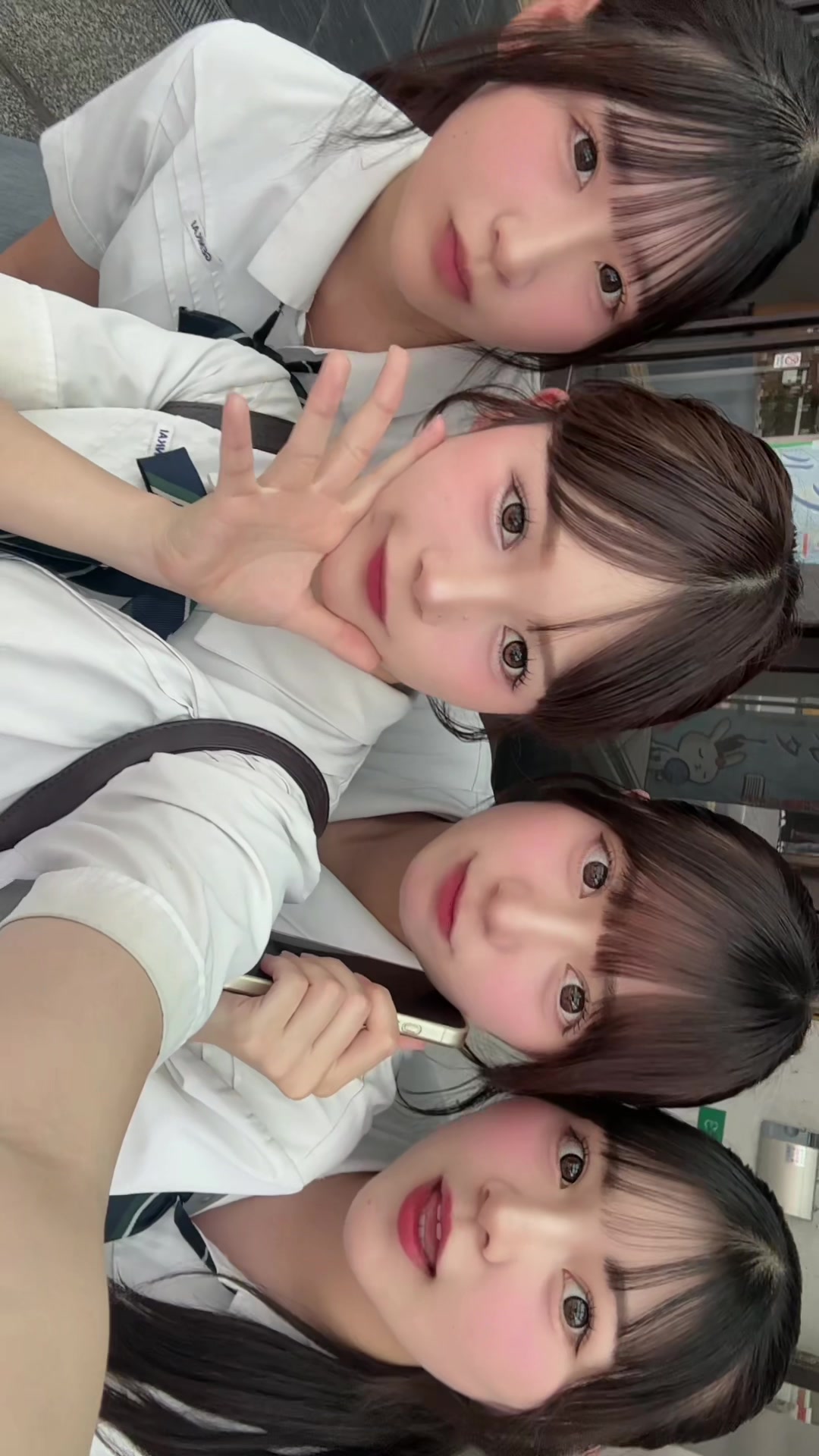 @ももみ