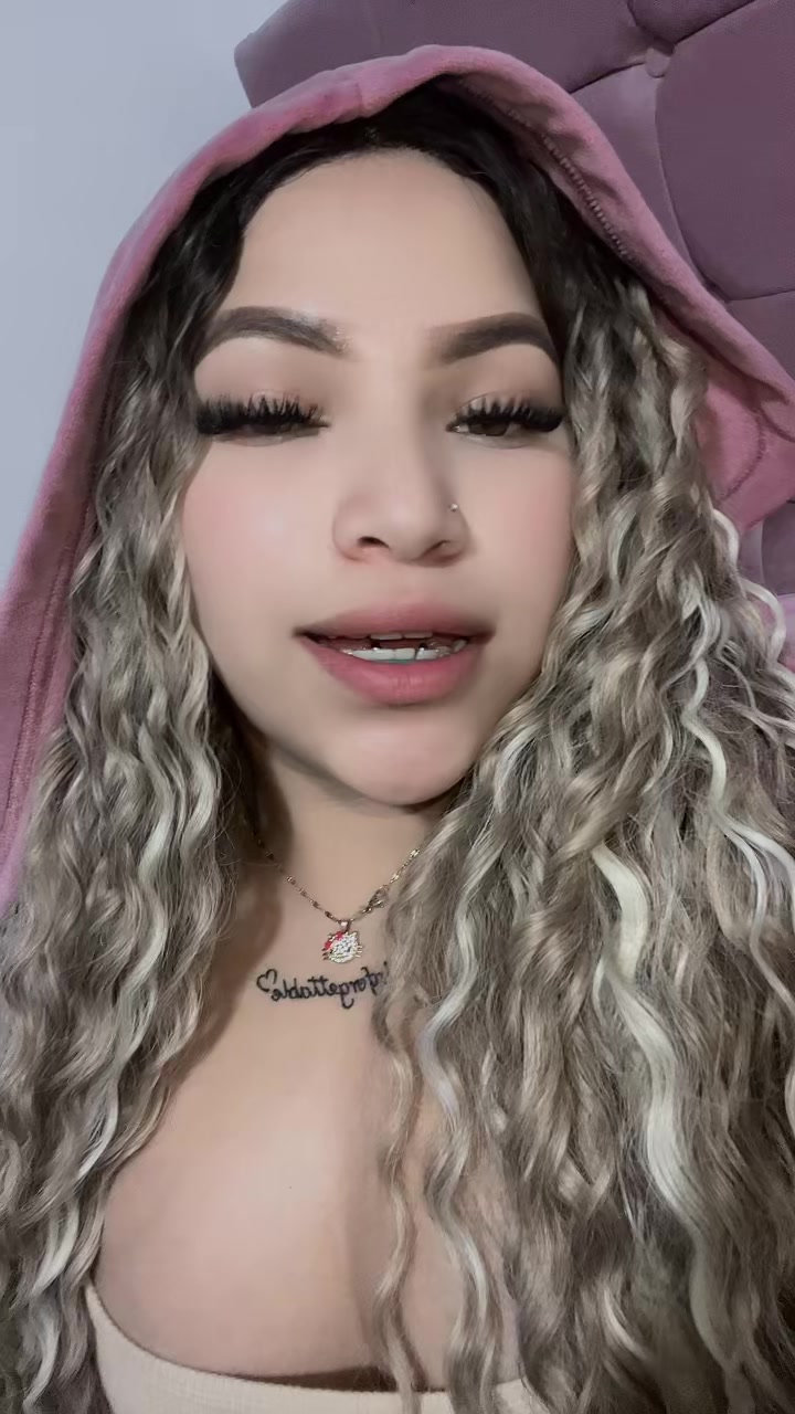 @Ana Diaz🍓💋