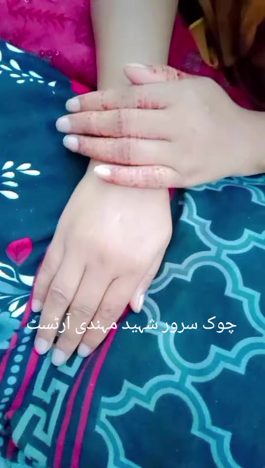 @mehndi by maitlas sistr