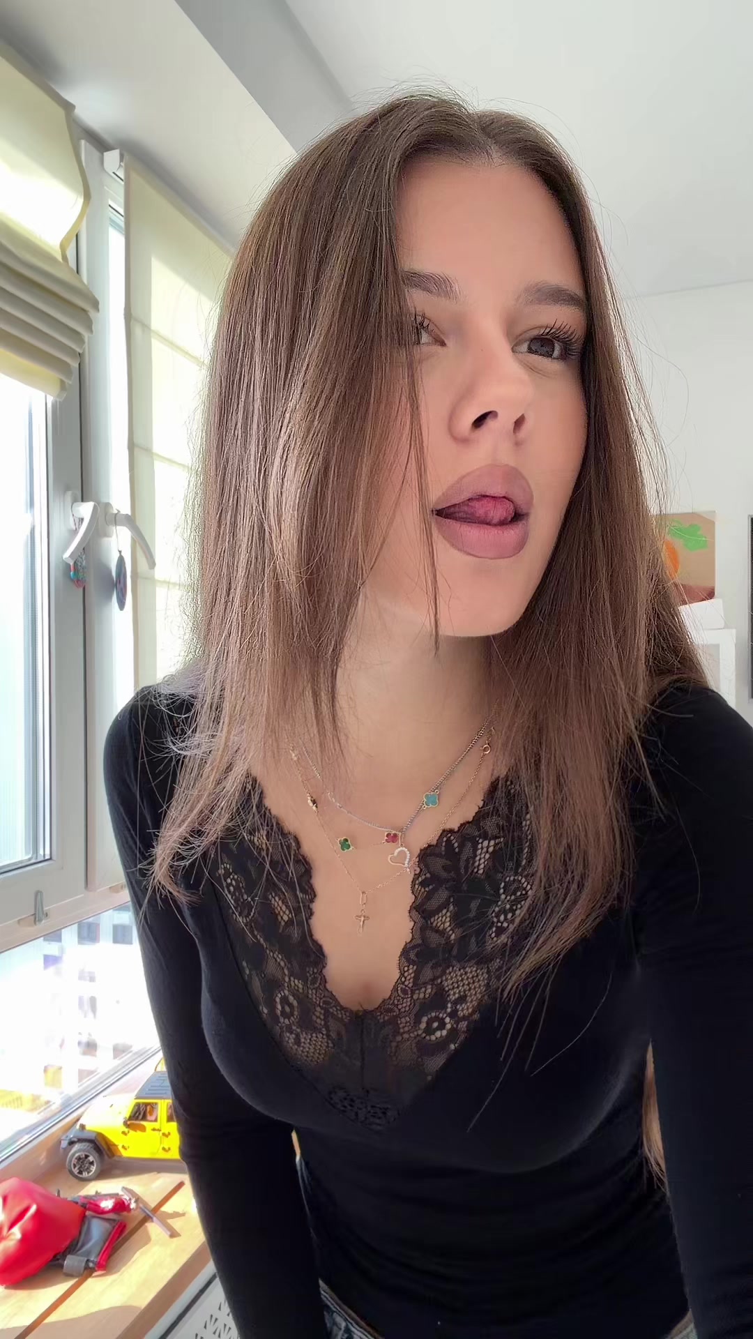 @сашикс🐈⬛