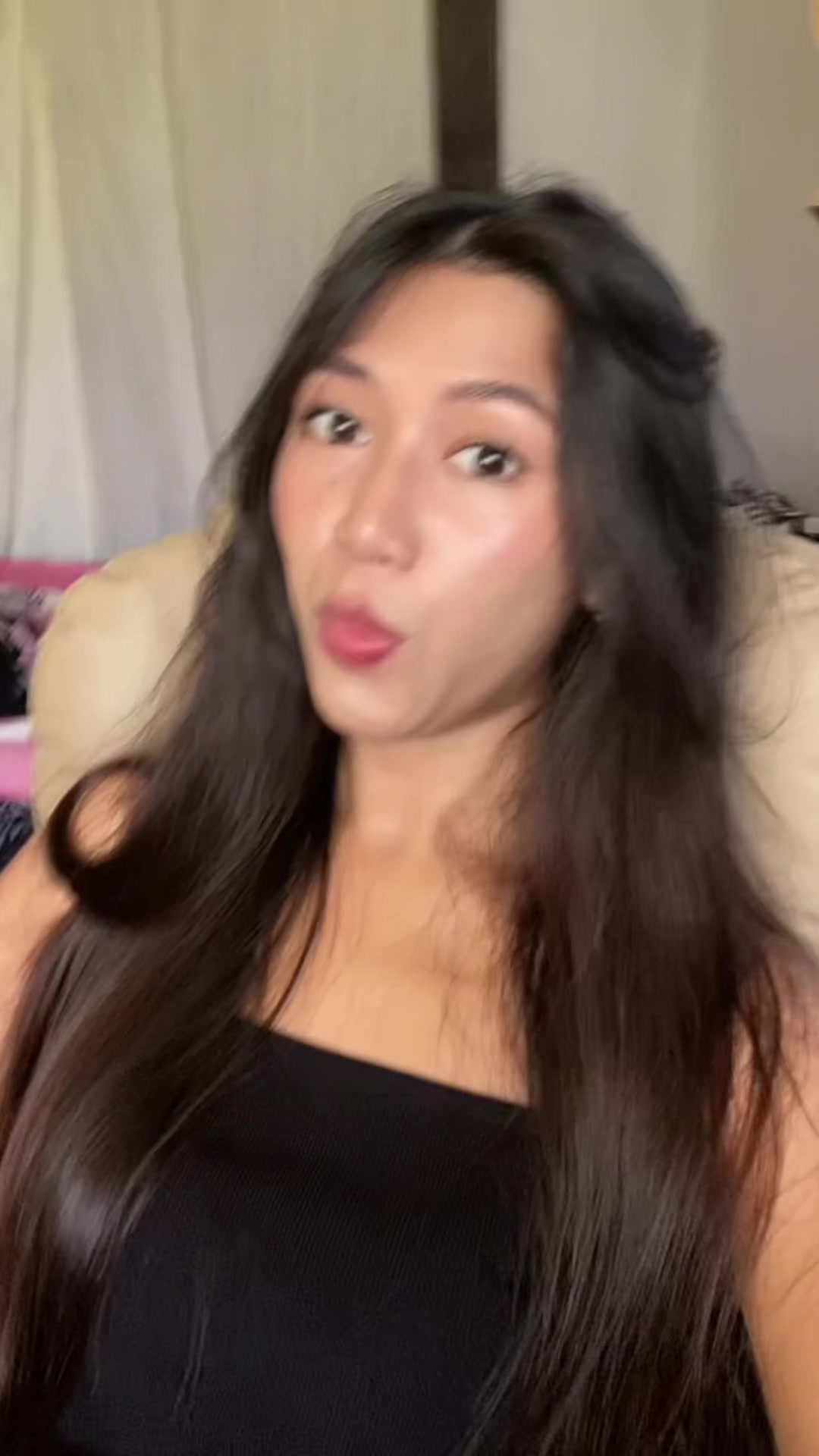 @zhyra.ice on IG