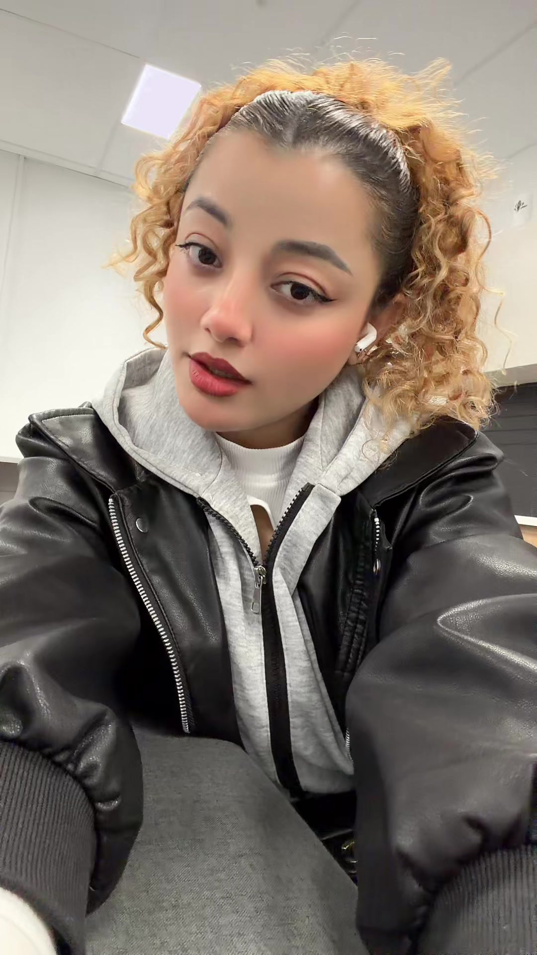 @🌹rina sunar🌹
