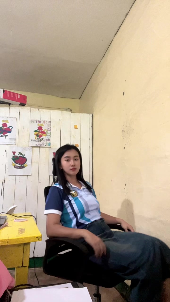 @ᥫ᭡.ִֶָ𓂃 Ms. Sweathzell 𐙚