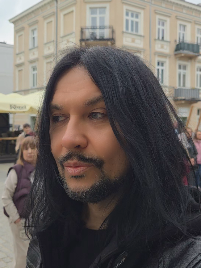 @Paweł Mosiołek