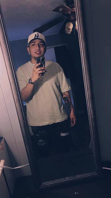 @🍀 𝕸𝖎𝖌𝖚𝖊𝖑🦍