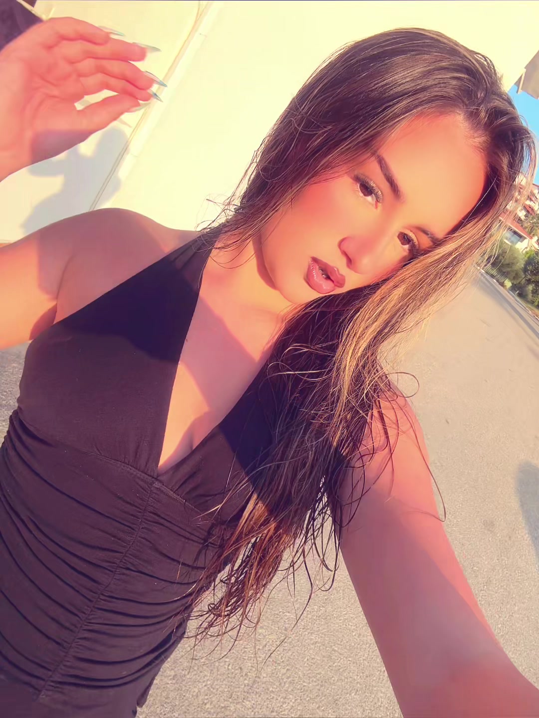 @Tiara🍒