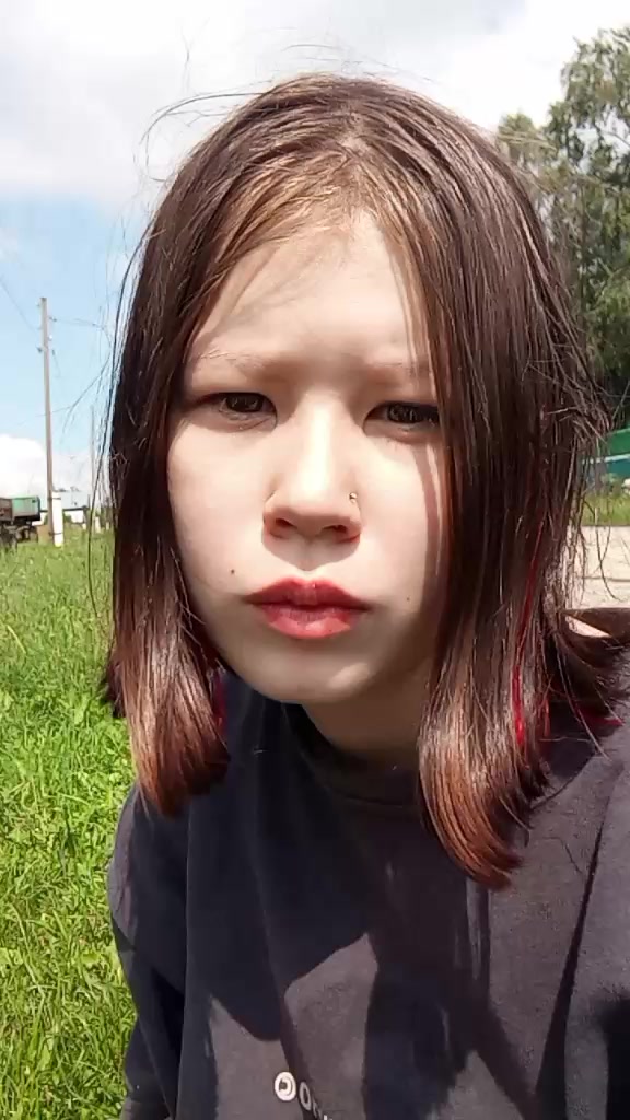 @клубничка
