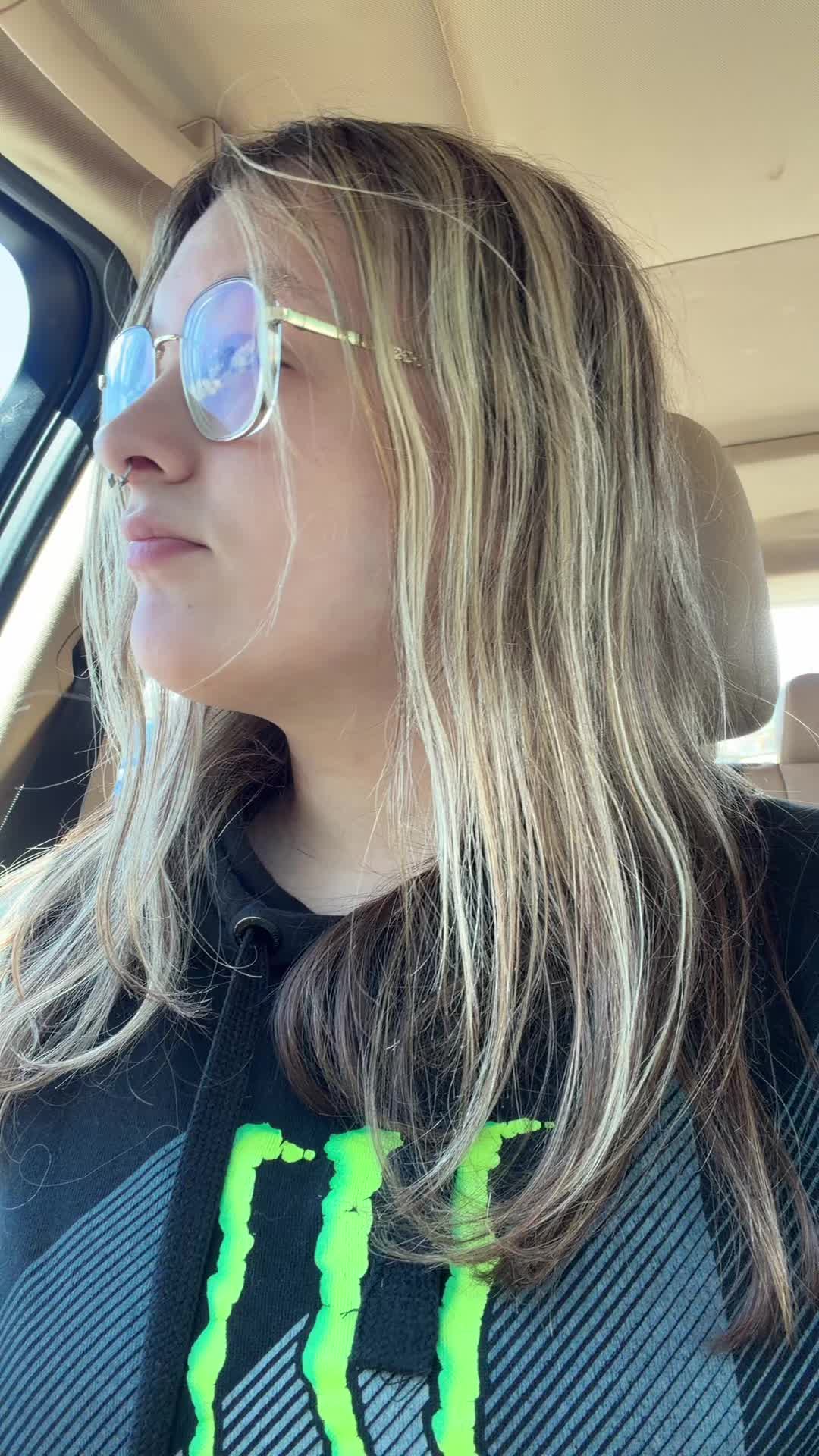 @Demi💋
