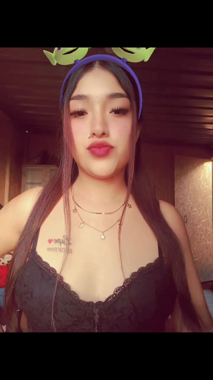 @𝓑𝓻𝓲𝓲𝓲🦋