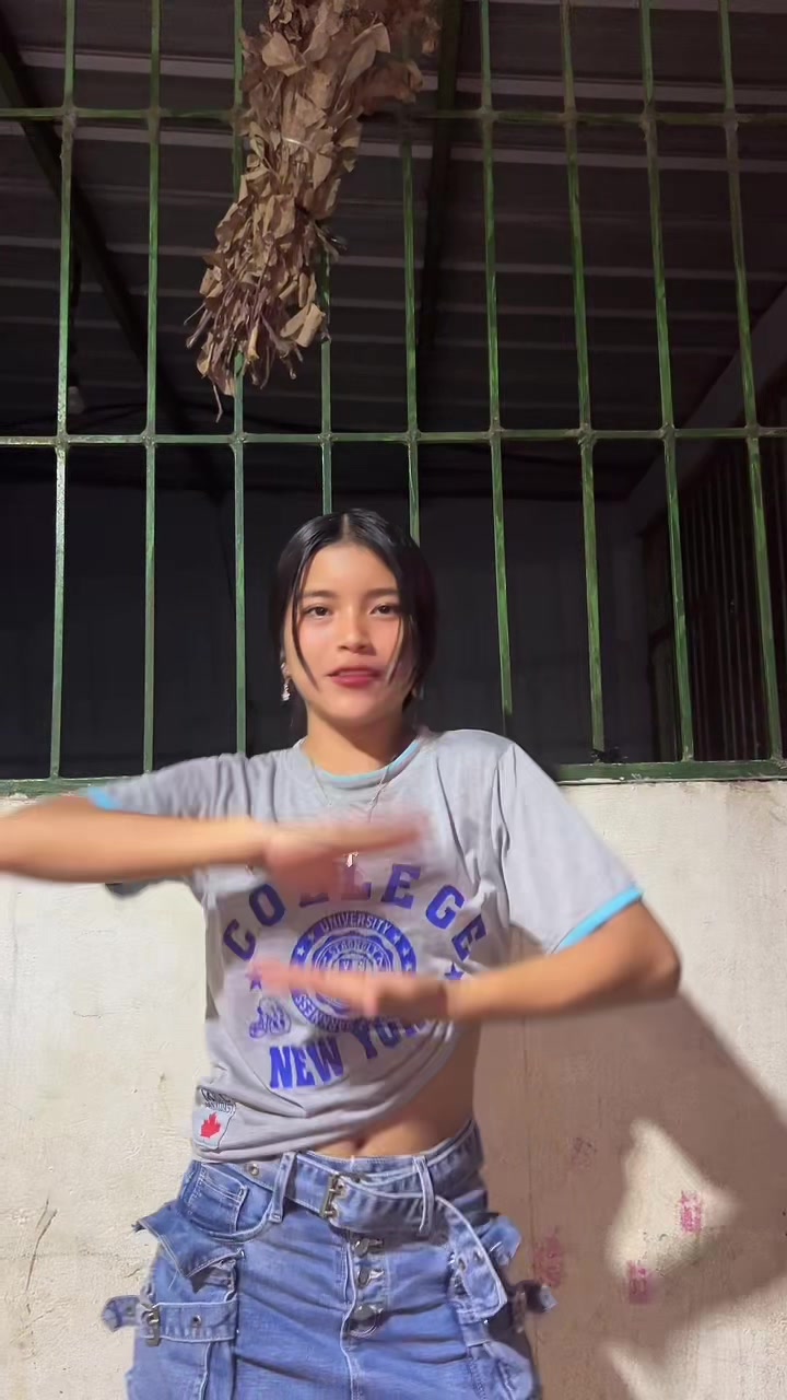 @Melanie🩵