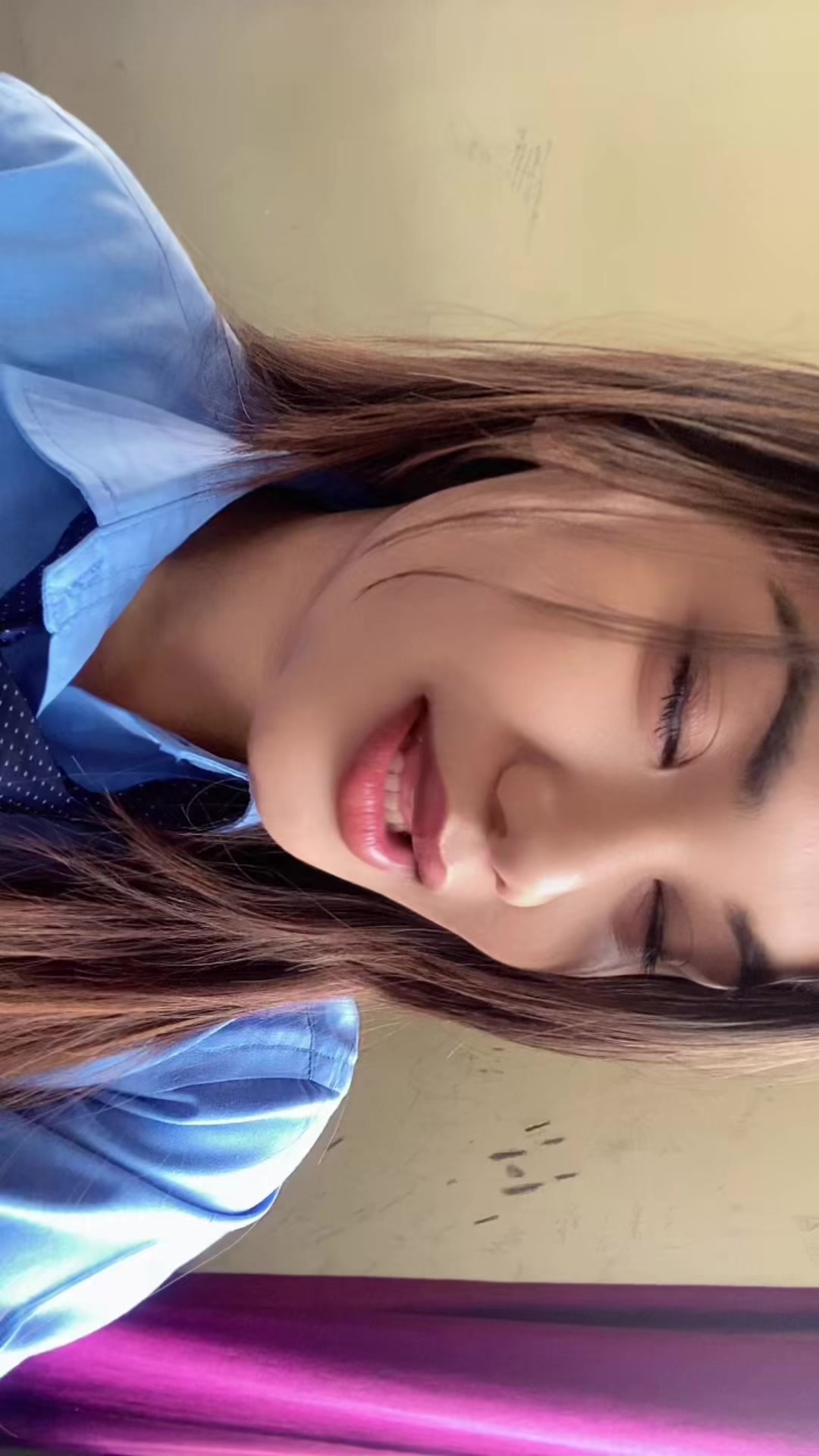 @अनुषा