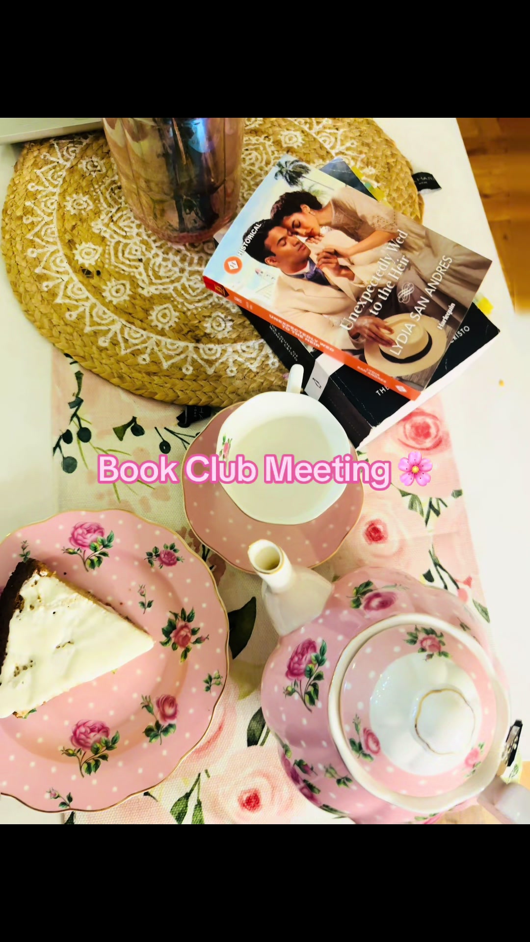 @BookedbyINA