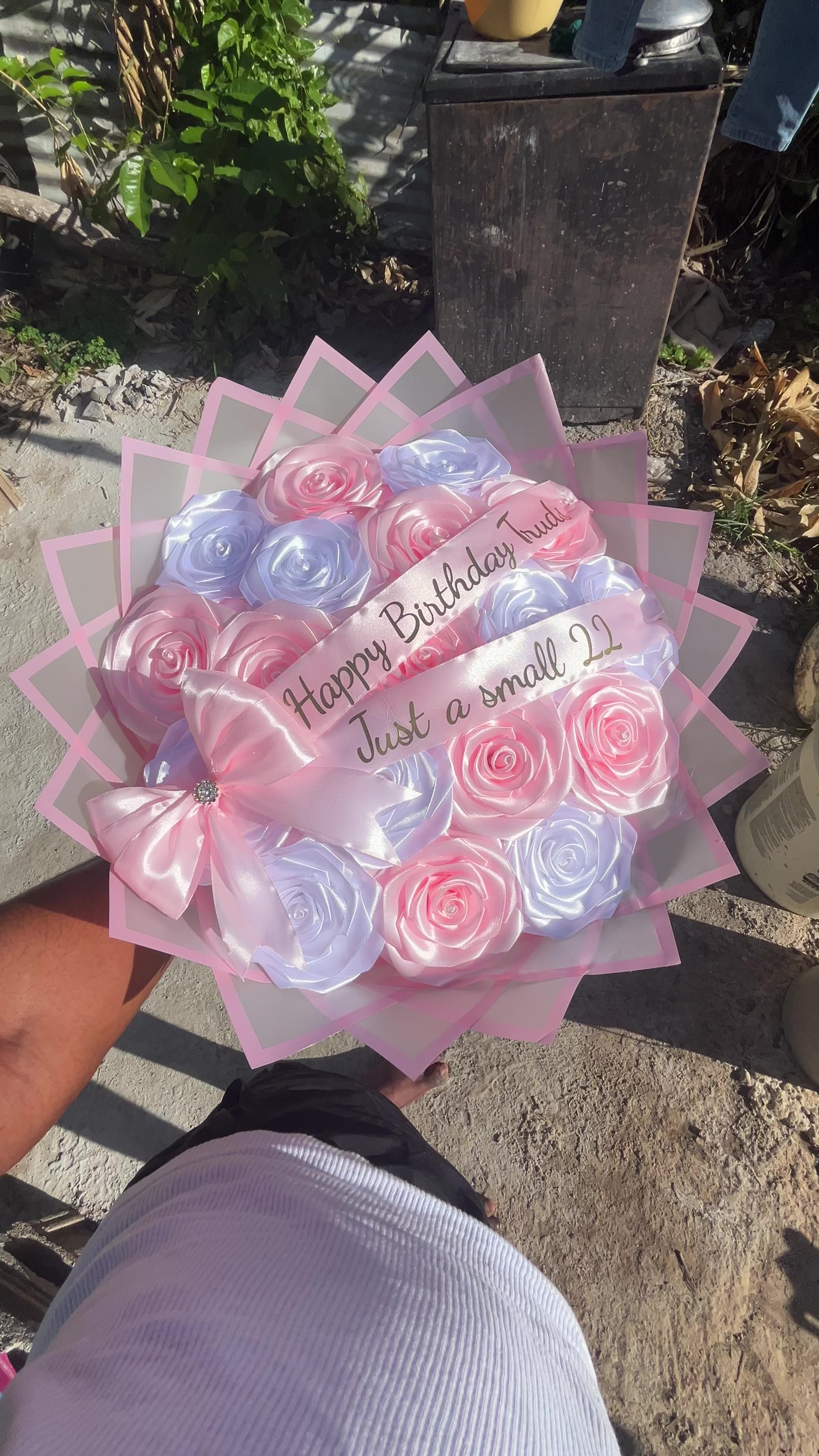 @Charles Bouquets🧑🏽&zwj;🦱💐